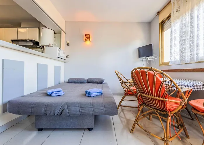 Cavet Mar By Interhome * كامبريلس