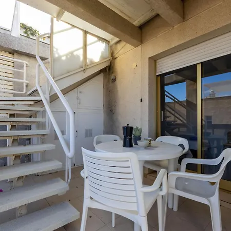 Cavet Mar By Interhome